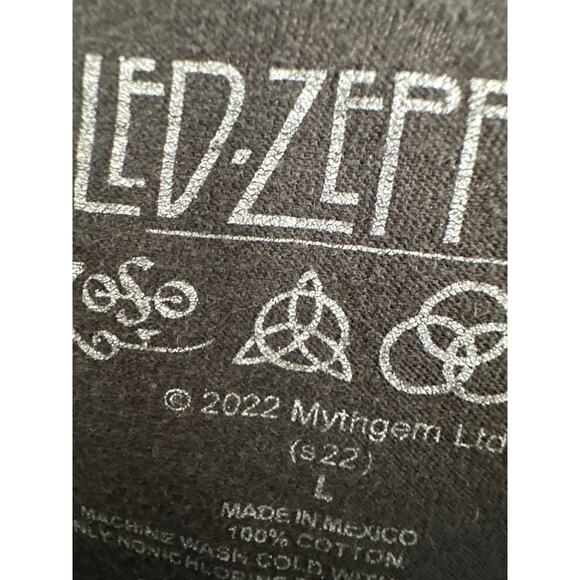 Led Zeppelin Shirt Mens Large Black Graphic Tee Music Band Merch Retro - Picture 2 of 5